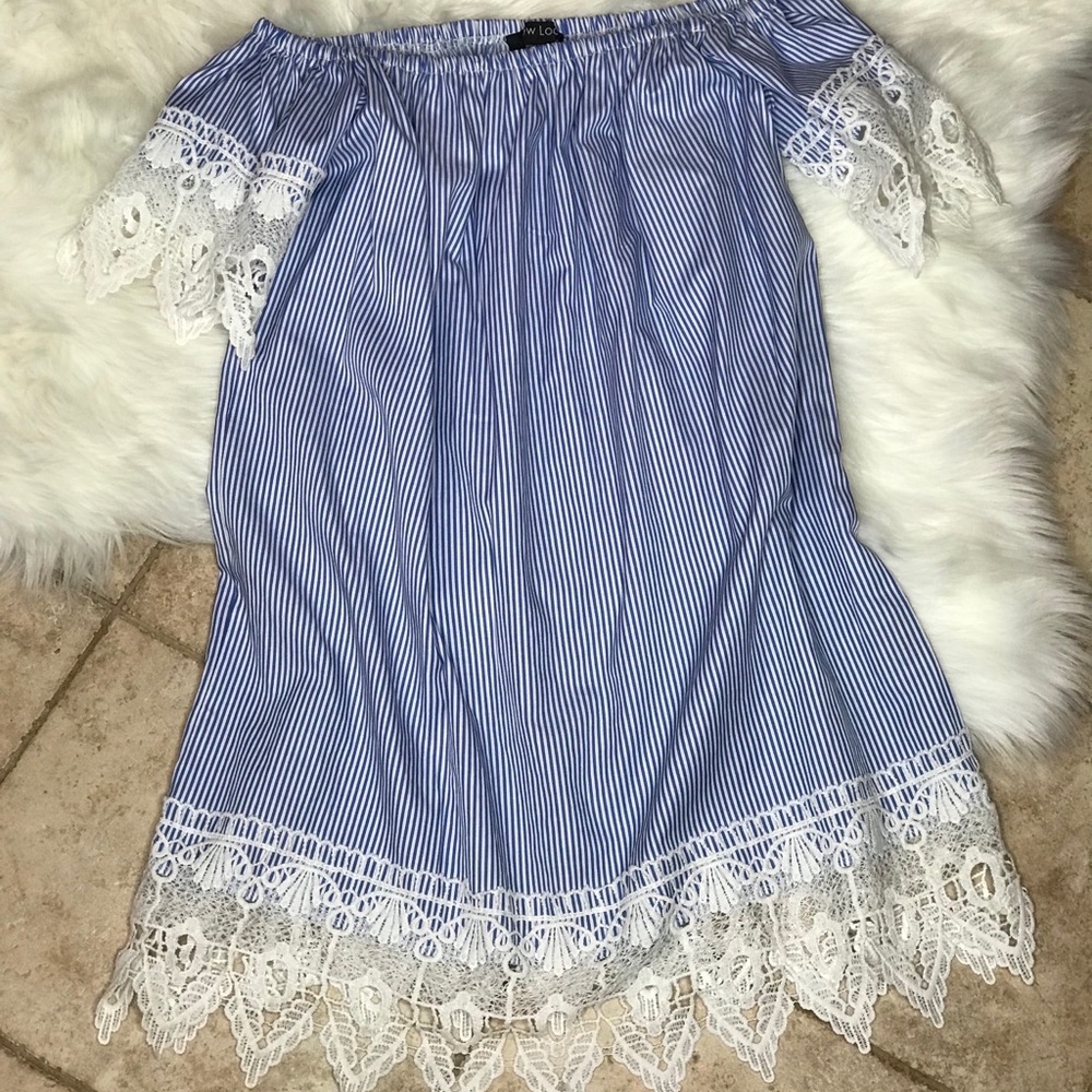 Crochet Lace Detail Top FINAL OFFER DONATING